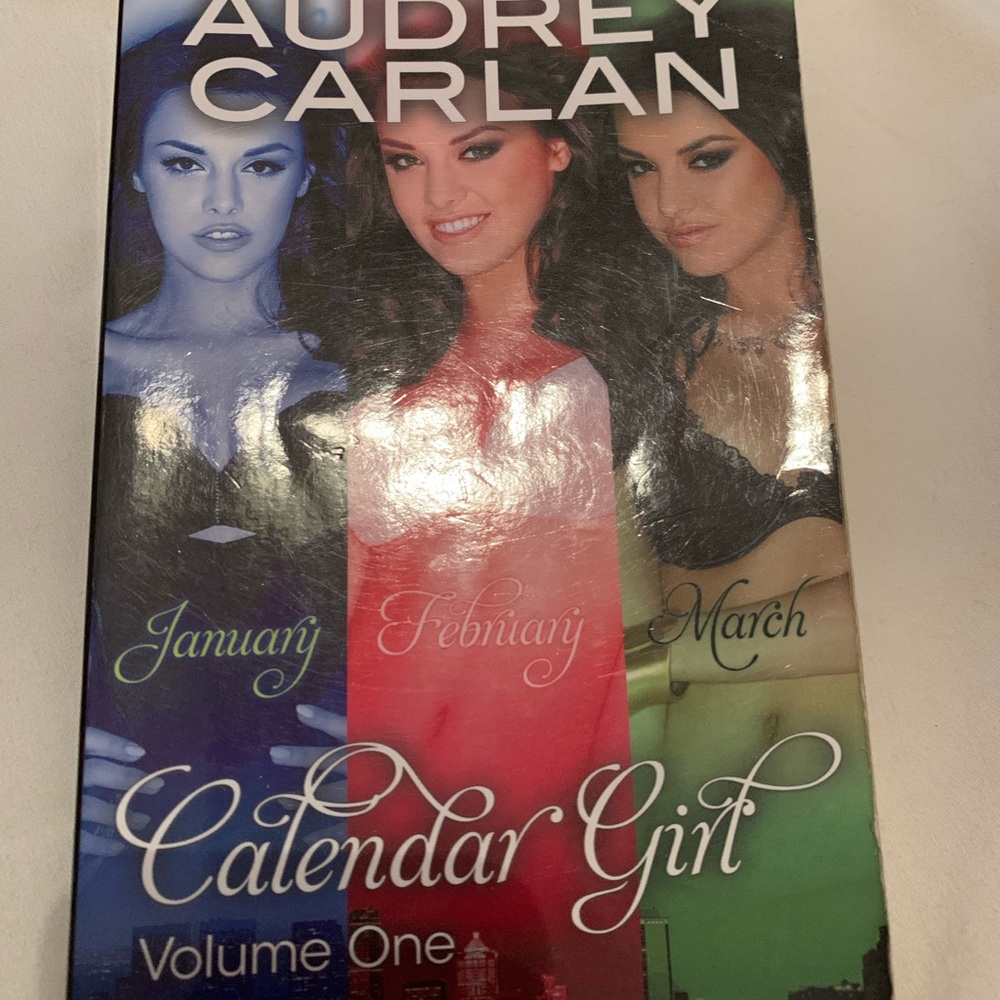Audrey Carlson Calendar Girl Vol 1 BOOK